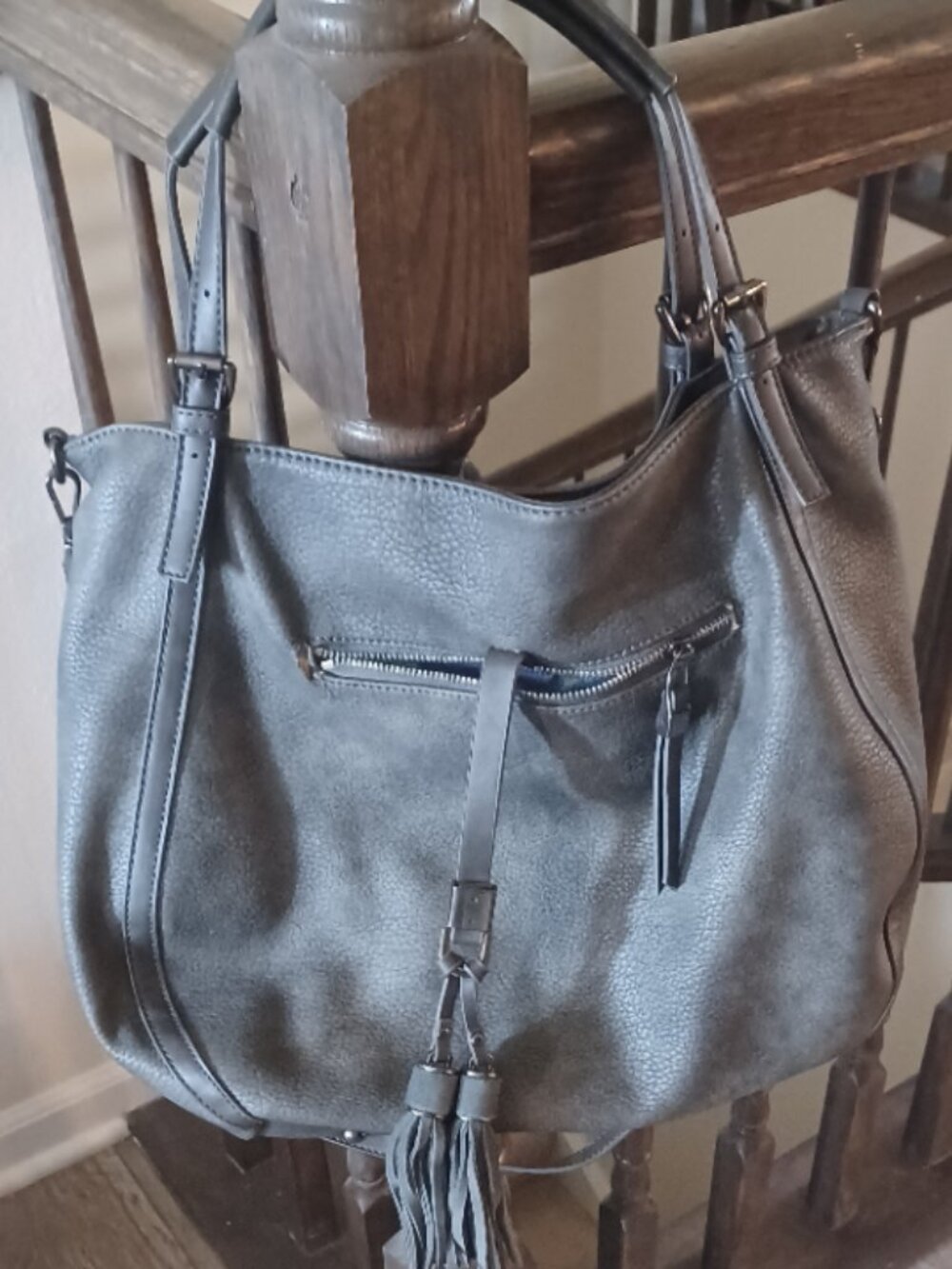 Moda Luxe Like New Grey Crossbody Adj 2 Straps lined Tote w/feet